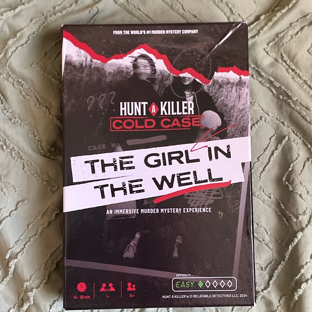 Hunt A Killer Cold Case Game